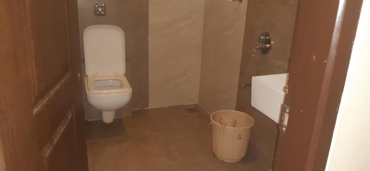 Hotel Sai Comforts Bapane Exterior photo